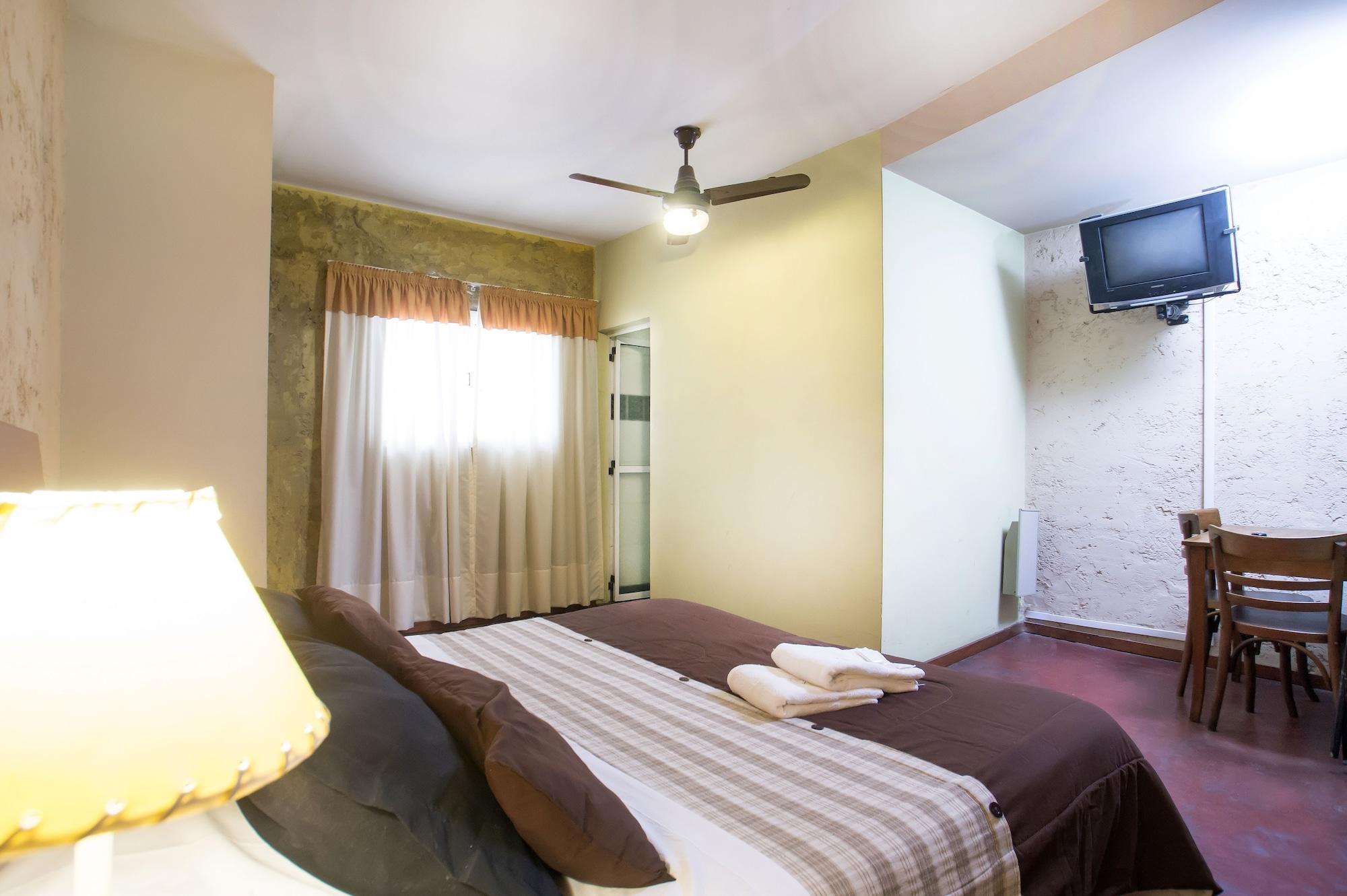 Hotel Parada บัวโนสไอเรส ภายนอก รูปภาพ