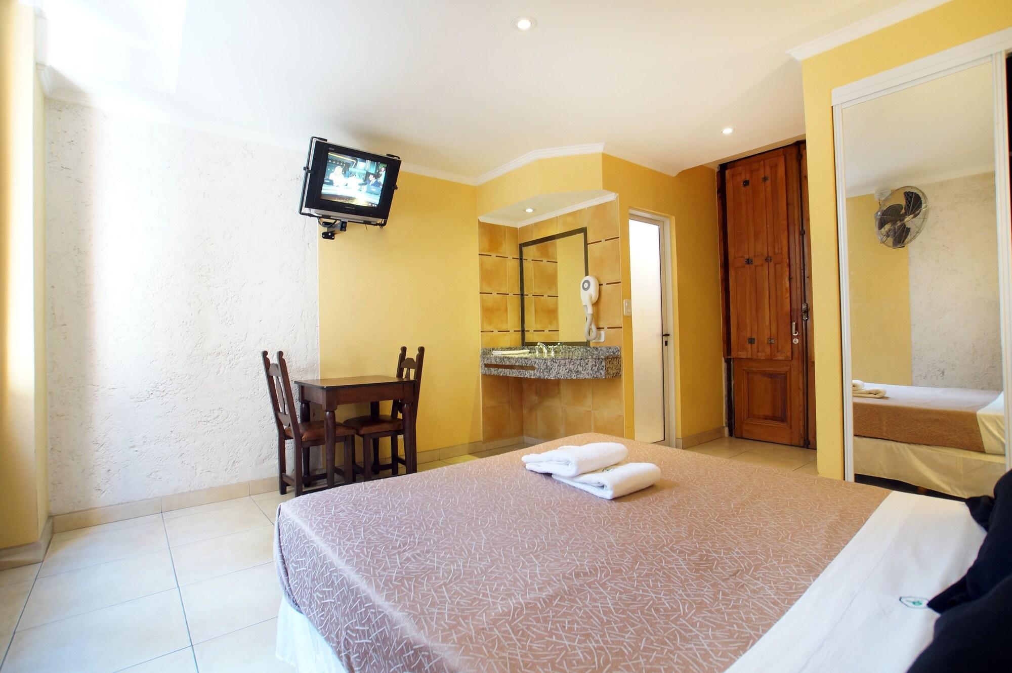 Hotel Parada บัวโนสไอเรส ภายนอก รูปภาพ